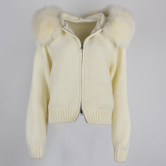 copy of Short Sweater Beige with fox fur - model nr 31