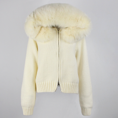 copy of Short Sweater Beige with fox fur - model nr 31