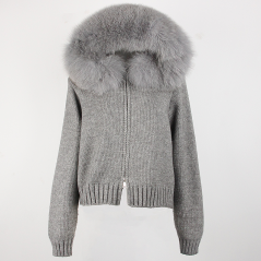 copy of Short Sweater Beige with fox fur - model nr 31
